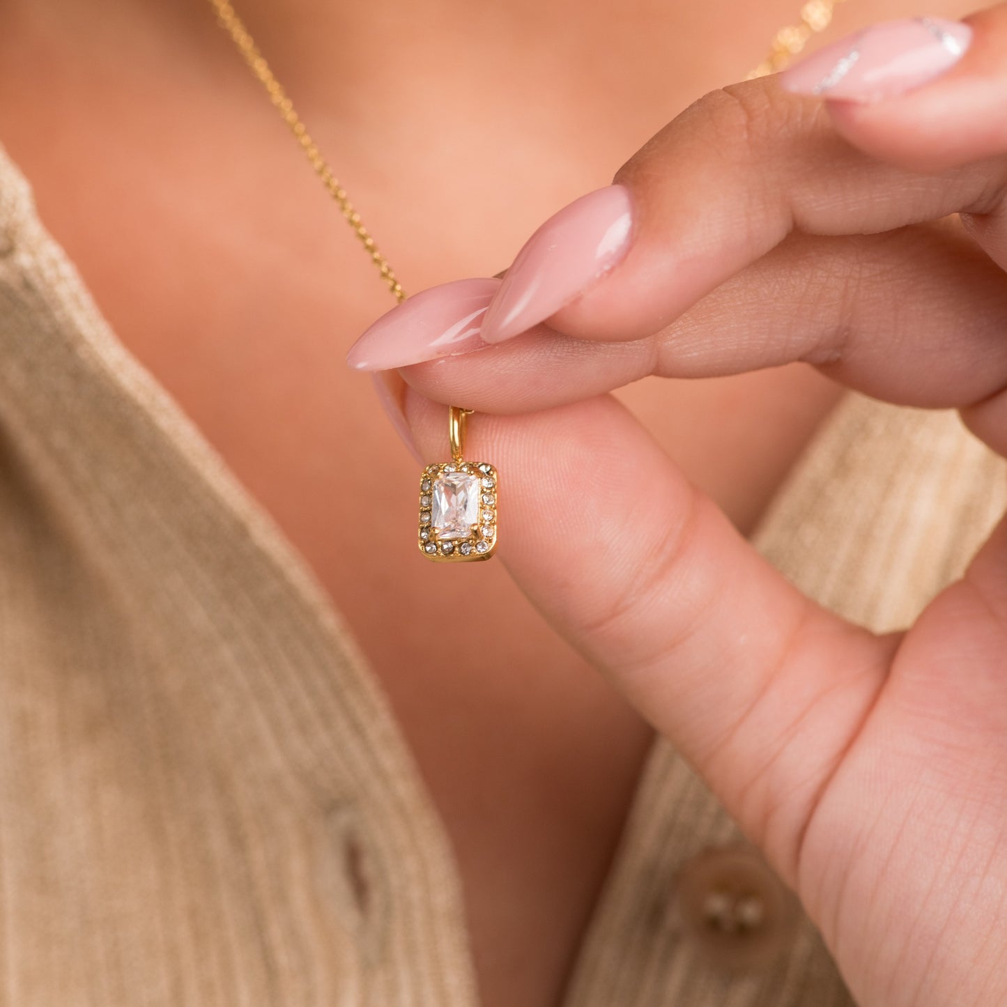 Celebración del colgante de joyería iXXXi