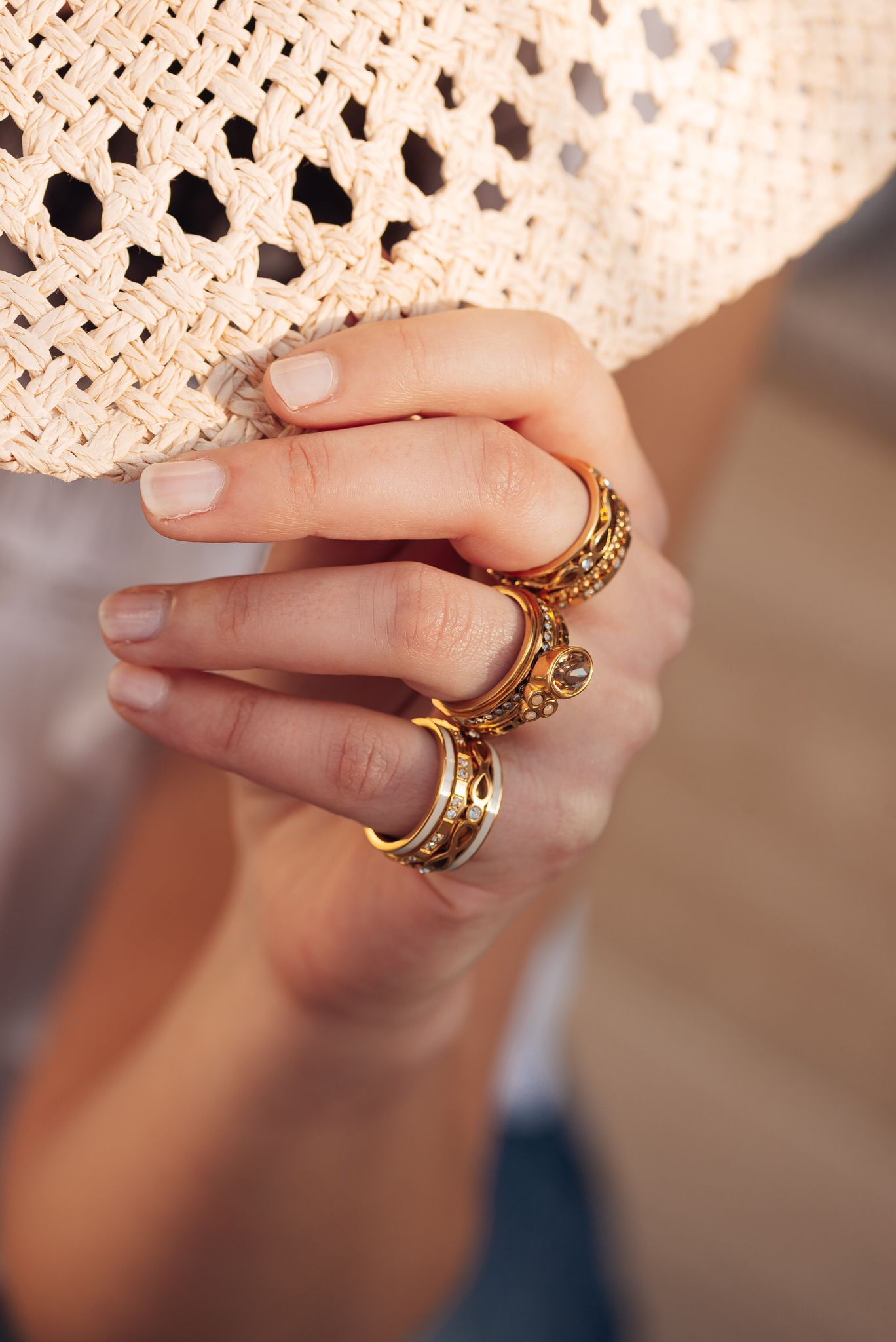 iXXXi Jewelry Rock Sand