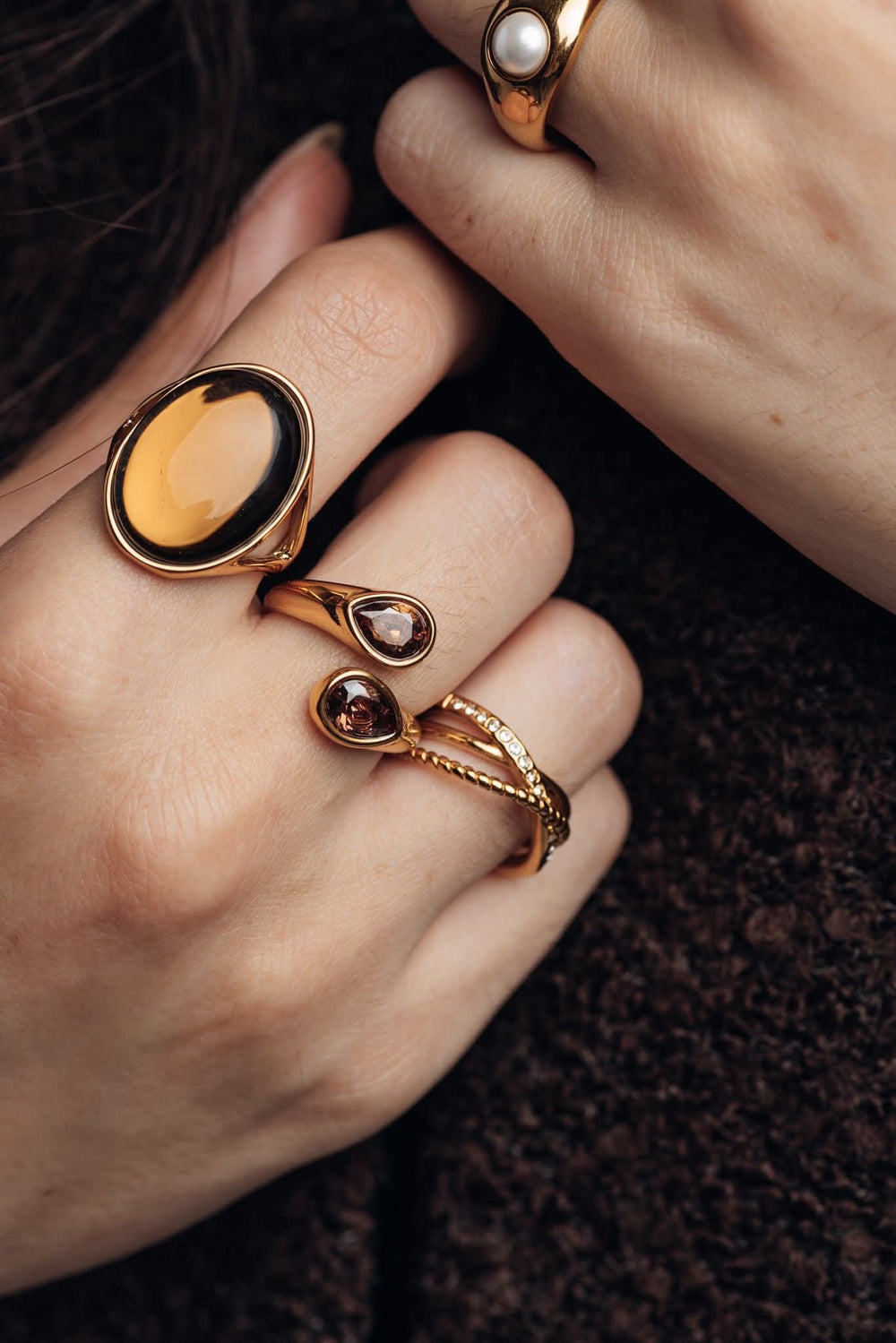 iXXXi Fame Ring Lyra